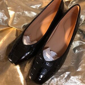 Croc-Embossed Black Square-Toe Women’s Ballet Flats